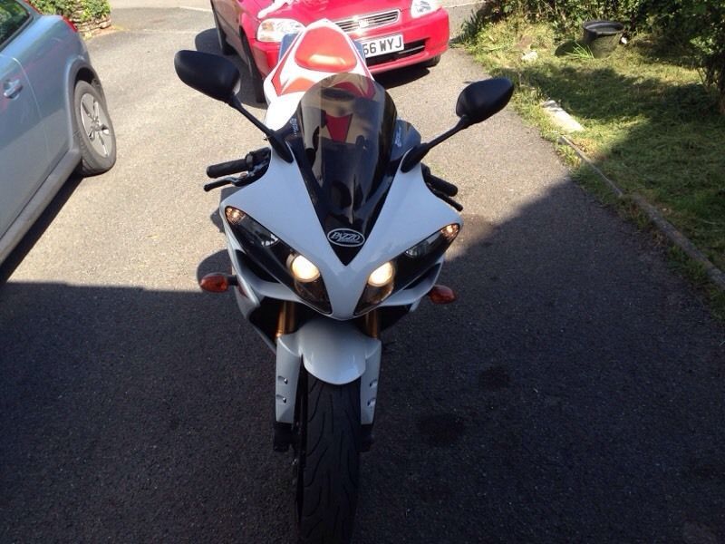 2007 Yamaha R1 image 5