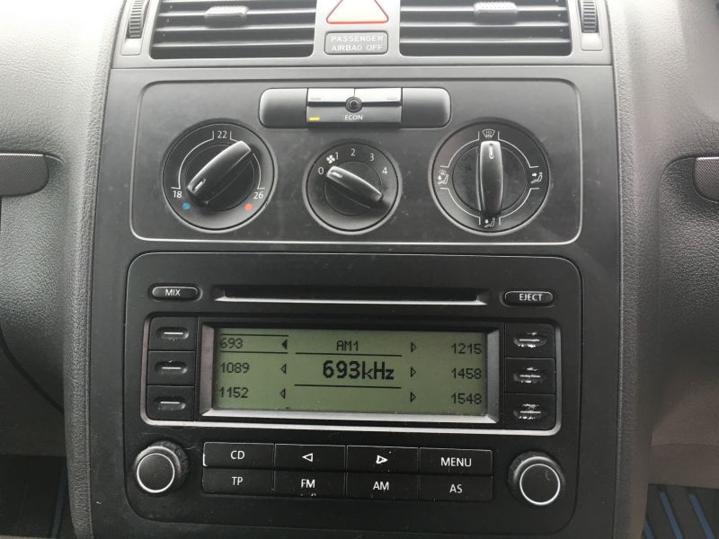 2004 Volkswagen Touran 1.9 TDI PD SE image 7