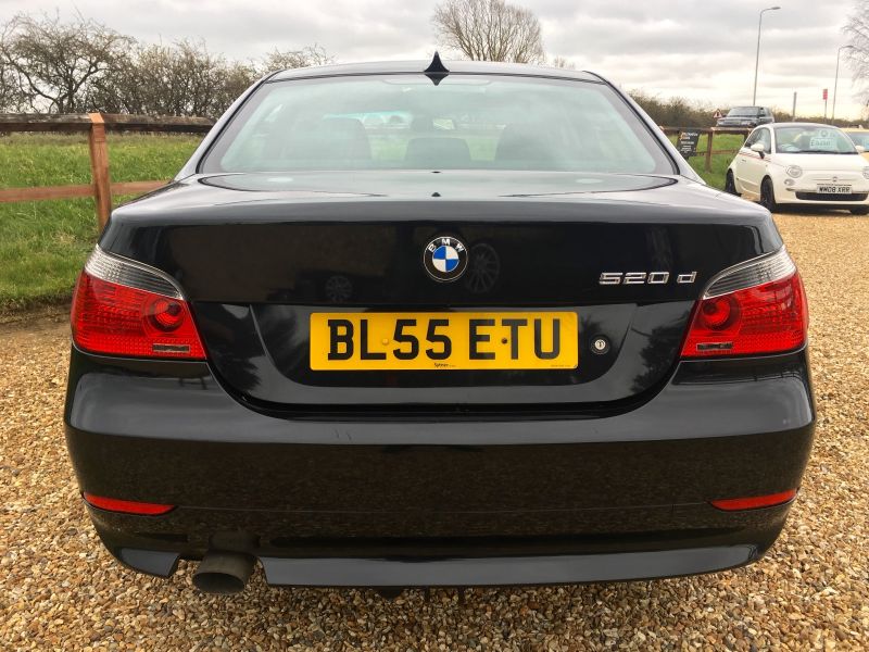 2005 BMW 5 Series 520d SE image 3