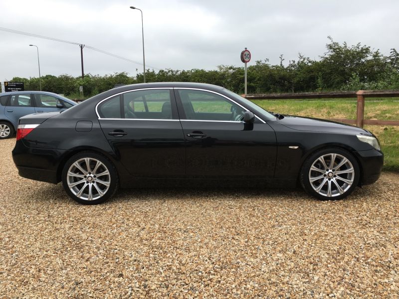2004 BMW 5 Series 530d SE image 4