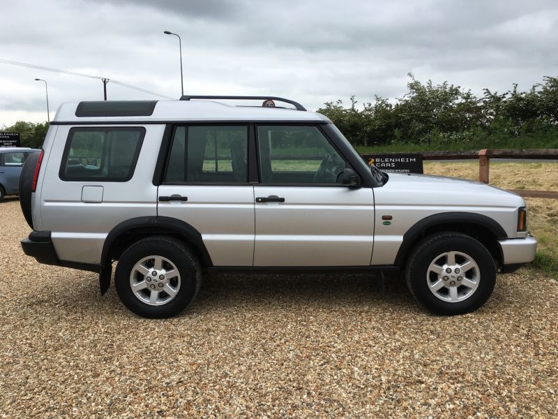 2003 Land Rover Discovery 2.5 Td5 GS image 4