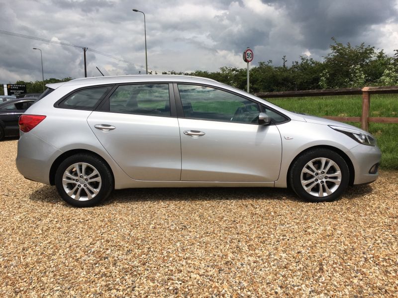 2013 Kia Ceed 1.6 CRDi image 4