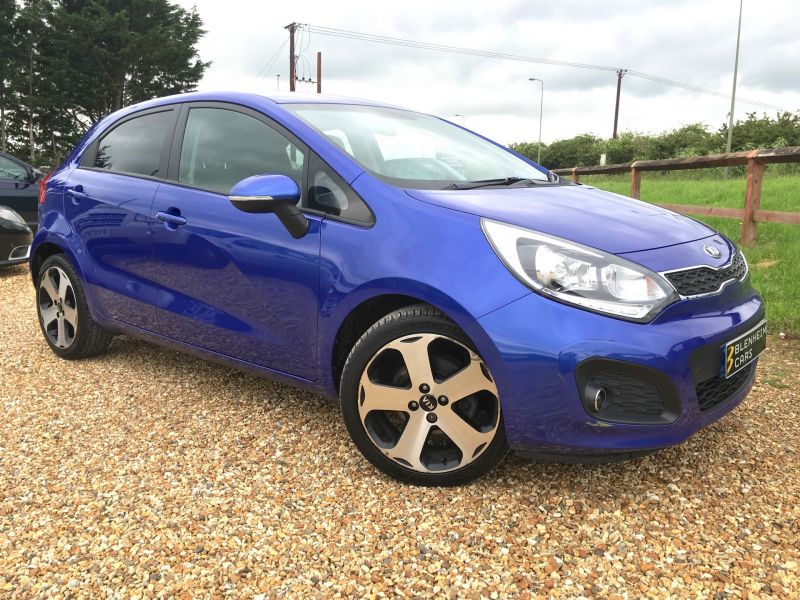 2013 Kia Rio 1.4 CRDi image 1