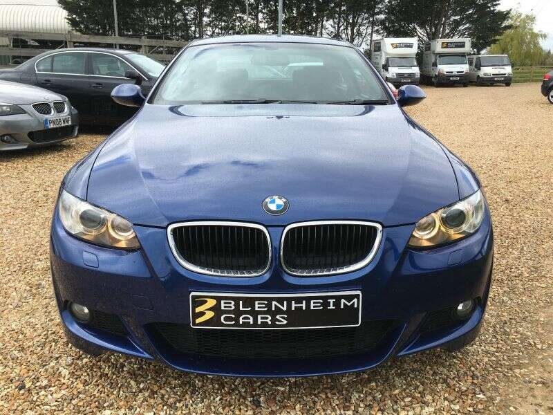 2007 BMW 3 Series 320d M Sport image 2