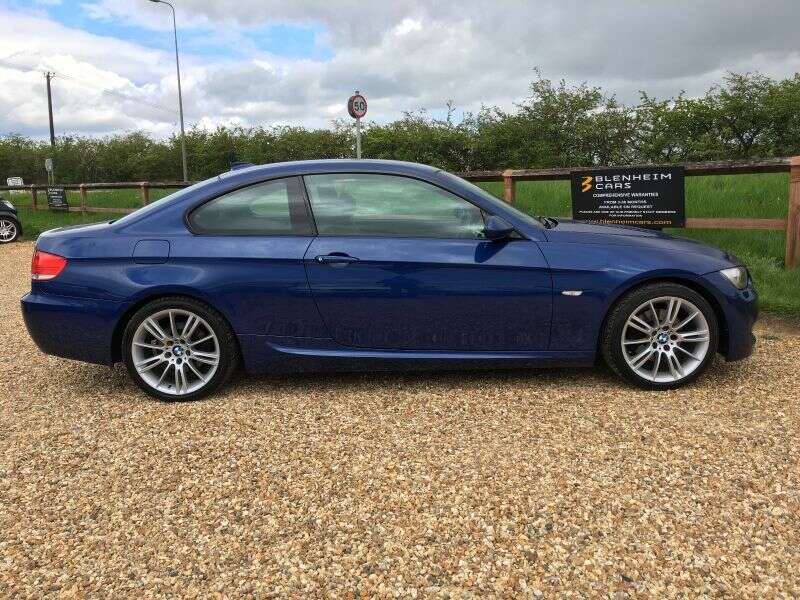 2007 BMW 3 Series 320d M Sport image 4
