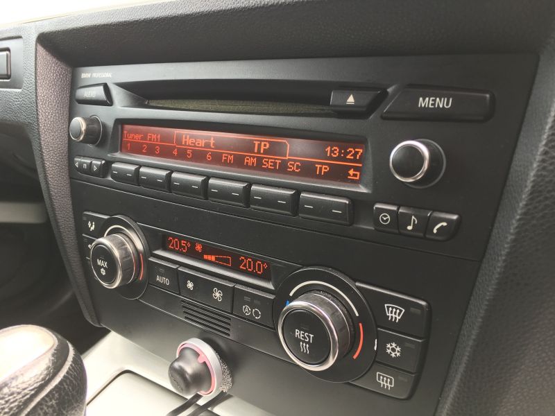 2007 BMW 3 Series 320d M Sport image 8