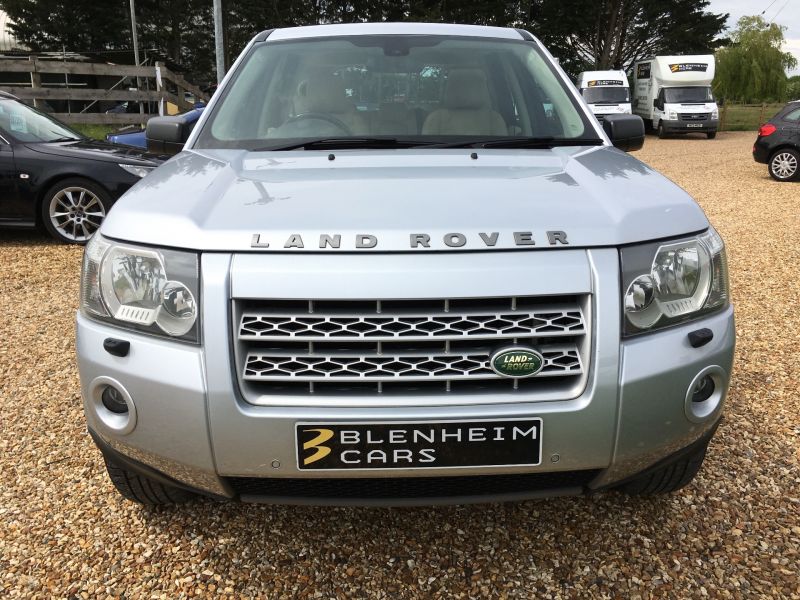 2007 Land Rover Freelander 2.2 Td4 HSE image 2