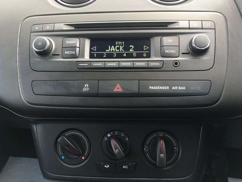 2013 SEAT Ibiza 1.4 TSI FR DSG image 8