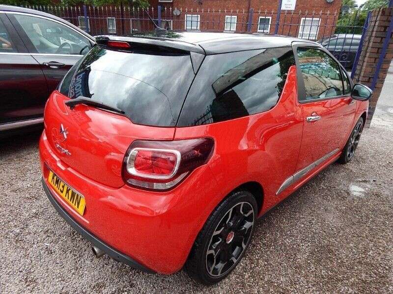 2013 Citroen DS3 DSTYLE PLUS image 2