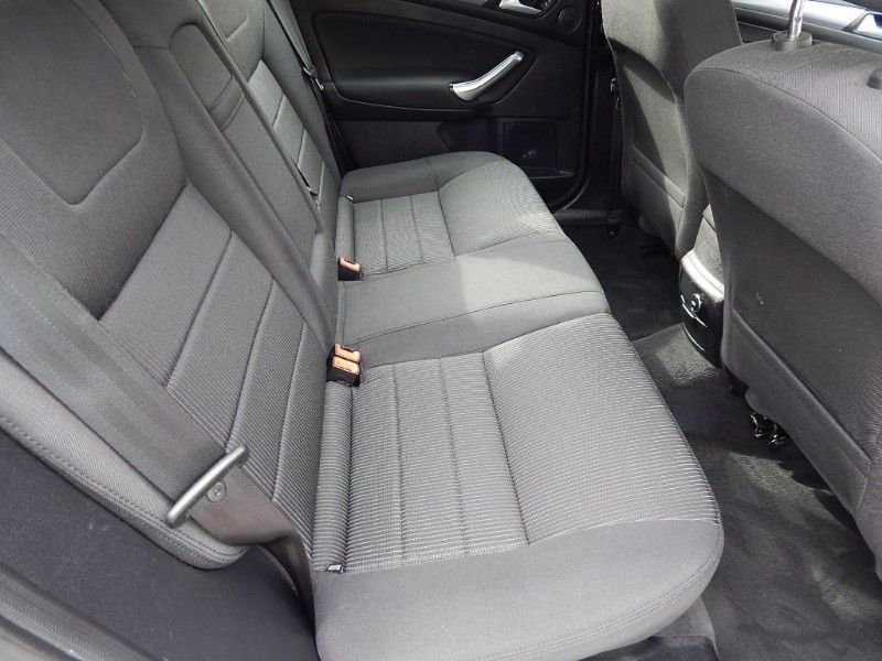 2013 Ford Mondeo Titanium TDCI image 7