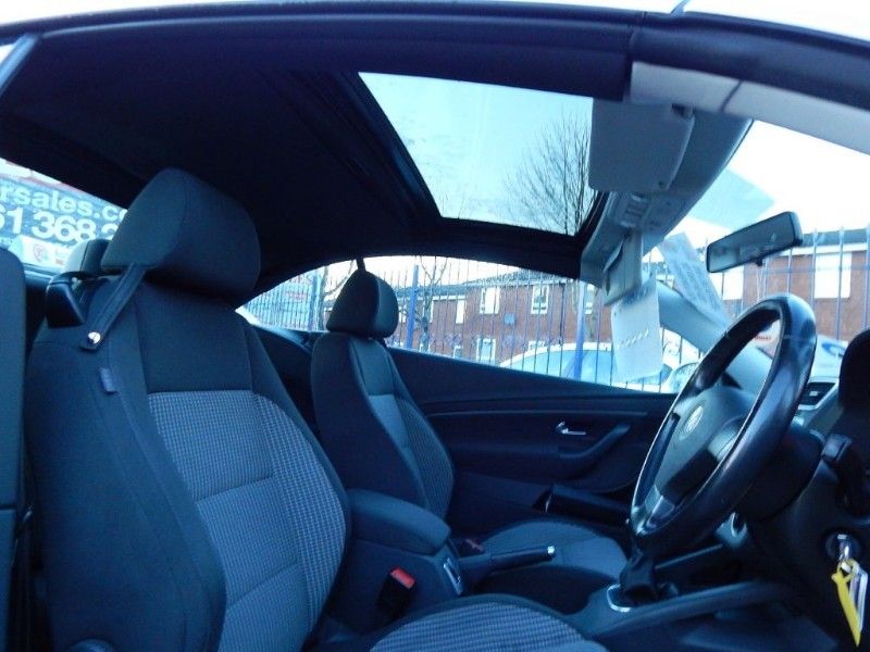 2007 VW Eos FSI image 8