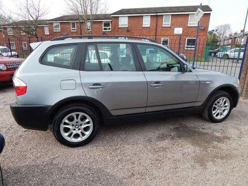 2004 BMW X3 SE image 2