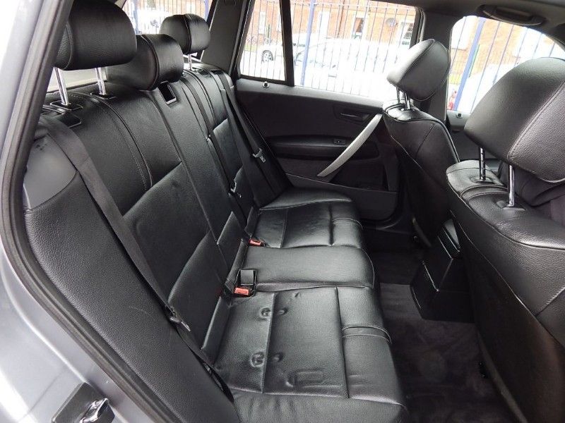 2004 BMW X3 SE image 6