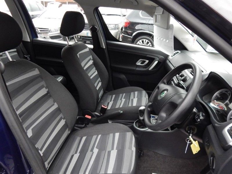 2007 Skoda Roomster 2 TDI image 5