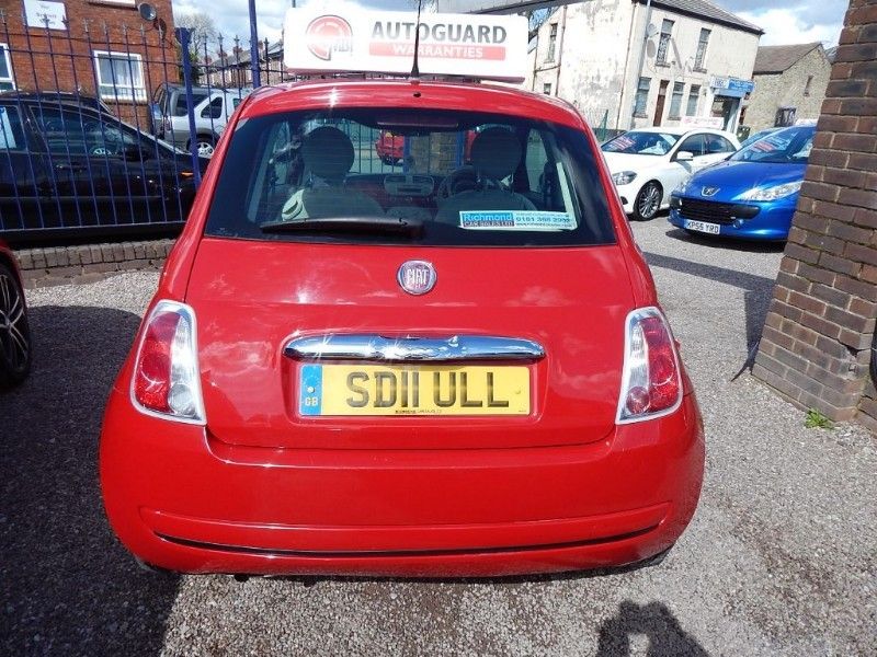 2011 Fiat 500 POP image 3