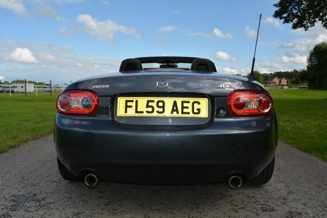 2009 Mazda MX-5 2.0 I Roadster SE 2d image 2