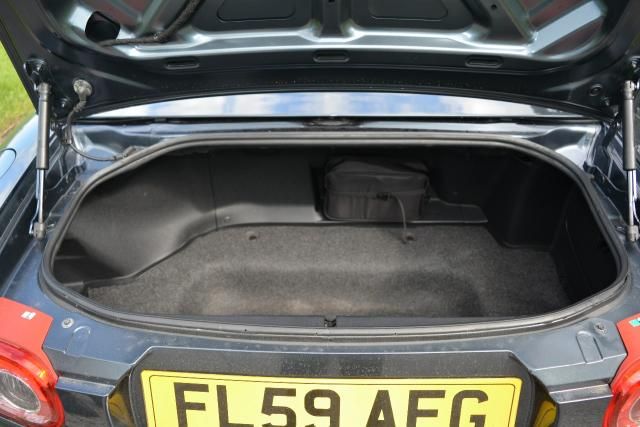 2009 Mazda MX-5 2.0 I Roadster SE 2d image 9