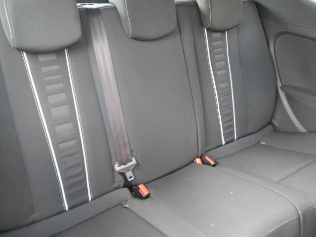 2014 Renault Megane 1.5 DCI S/S 3d image 6