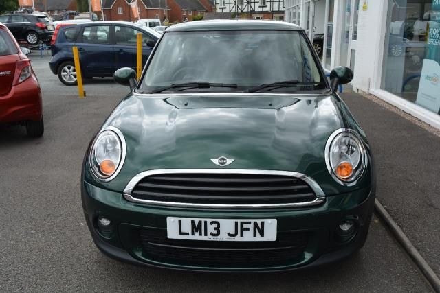 2013 MINI Hatch One D 1.6 3d image 3