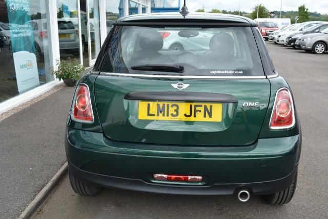 2013 MINI Hatch One D 1.6 3d image 4