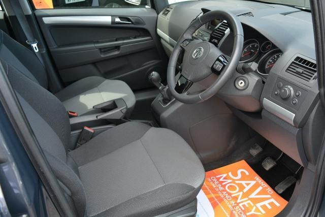 2013 Vauxhall Zafira 1.7 CDTI 5d image 8