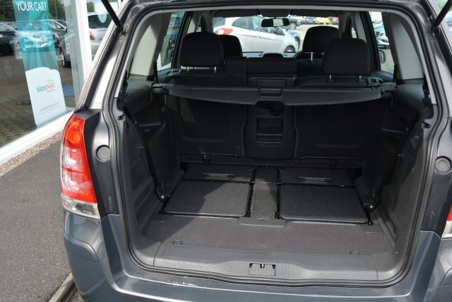 2013 Vauxhall Zafira 1.7 CDTI 5d image 10