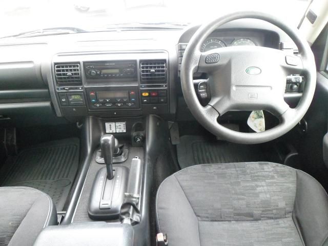 2004 Land Rover Discovery 2.5 5d image 5