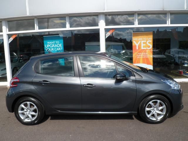 2013 Peugeot 208 1.2 Active 5d image 2