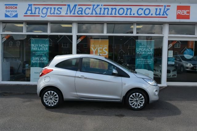 2013 Ford KA 1.2 Zetec 3d image 1