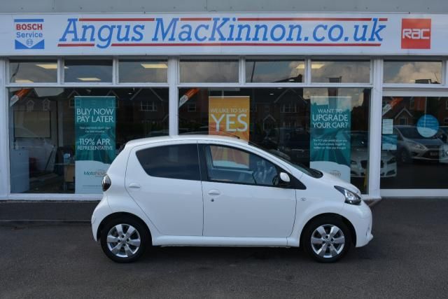 2013 Toyota Aygo 1.0 VVT-I Fire 5d image 1