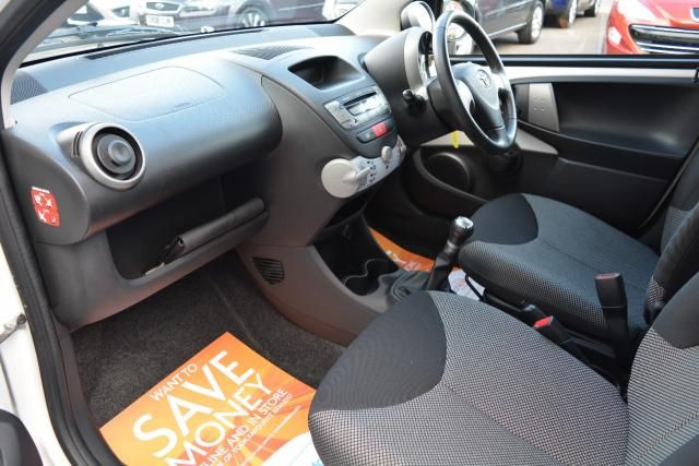 2013 Toyota Aygo 1.0 VVT-I Fire 5d image 7