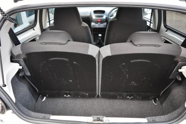 2013 Toyota Aygo 1.0 VVT-I Fire 5d image 9