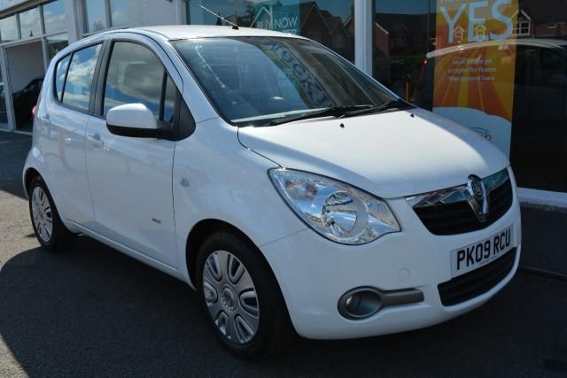 2009 Vauxhall Agila 1.0 Club AC 5d image 1