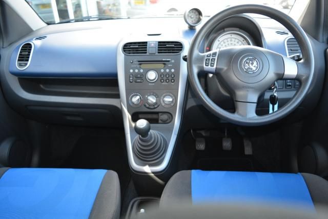 2009 Vauxhall Agila 1.0 Club AC 5d image 6