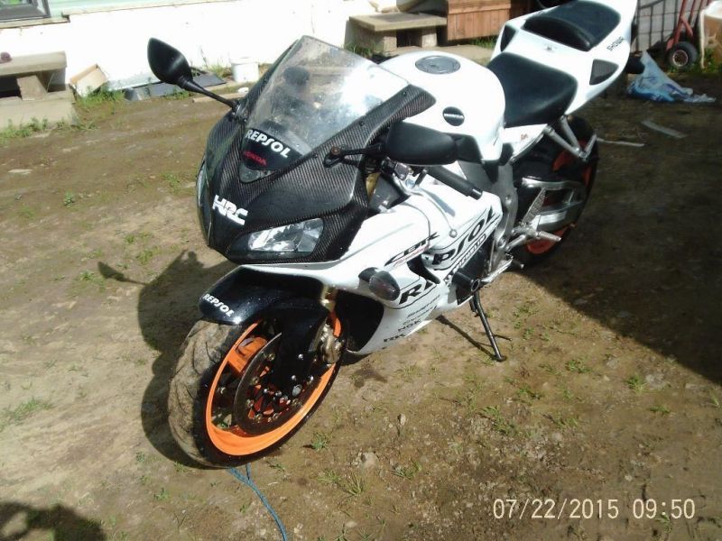 2007 Honda Cbr 1000 rr - 7 Fireblade image 2