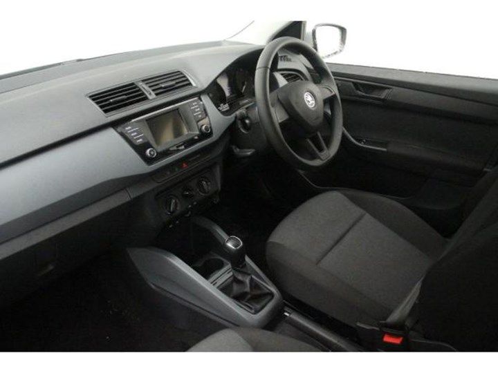 2015 Skoda Fabia 1.0 image 3