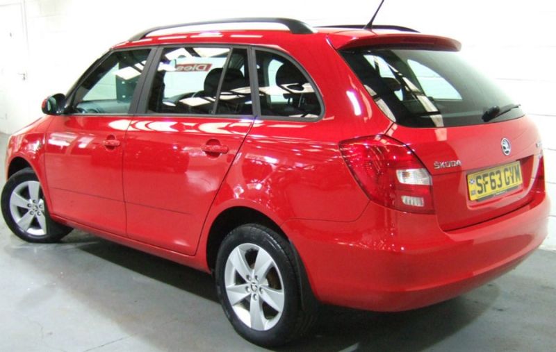 2013 Skoda Fabia 1.6 TDI CR SE 5dr image 2