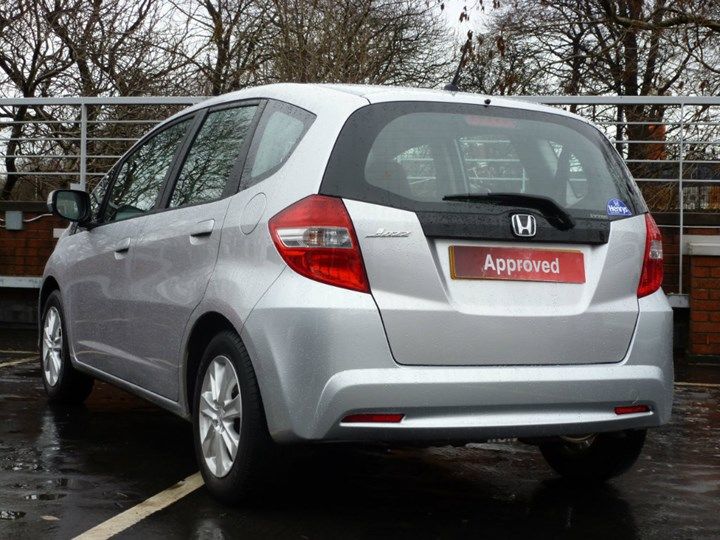 2011 Honda Jazz 1.4 i VTEC ES 5dr image 2