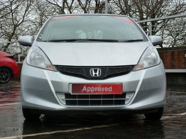 2011 Honda Jazz 1.4 i VTEC ES 5dr image 4