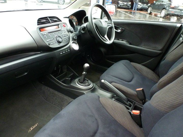 2011 Honda Jazz 1.4 i VTEC ES 5dr image 6
