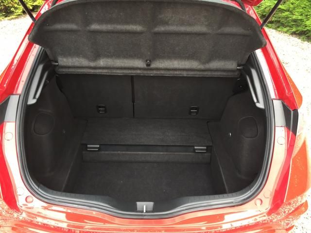 2009 Honda Civic 2.0 I-VTEC Type-R 3d image 10