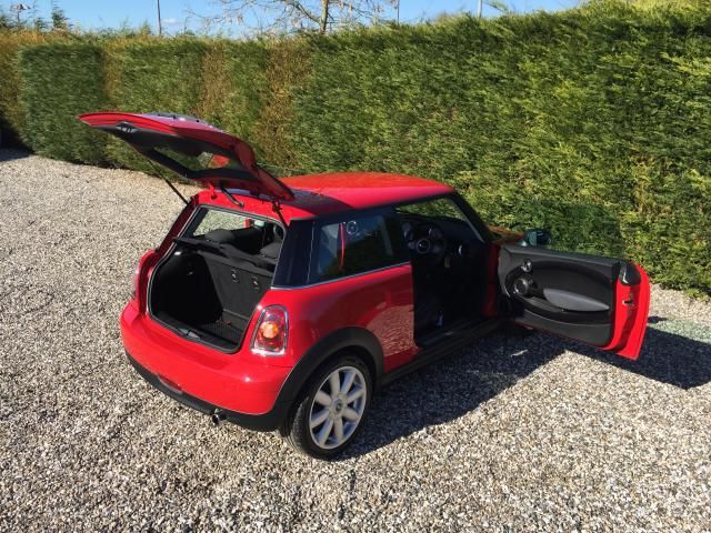 2010 MINI Hatch One 1.6 3d image 10