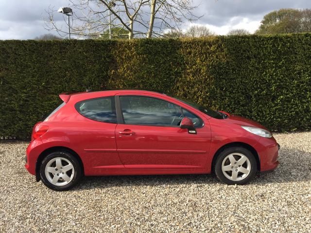 2008 Peugeot 207 1.4 Sport 3d image 4