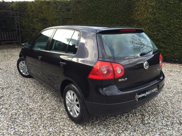 2005 Volkswagen Golf 1.9 SE TDI 5d image 5