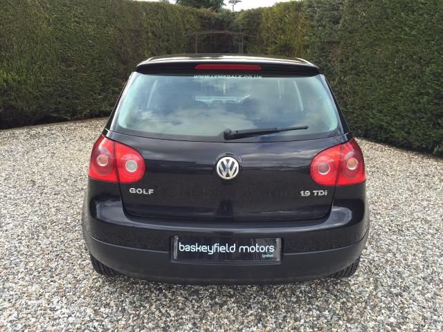 2005 Volkswagen Golf 1.9 SE TDI 5d image 6