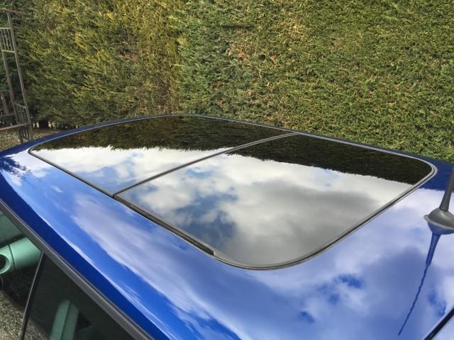 2002 MINI Hatch 1.6 One 3d image 4