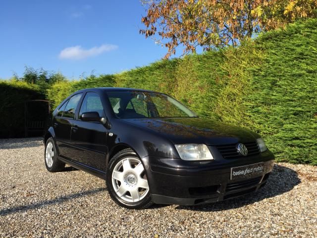 2003 Volkswagen Bora 1.9 TDI 4d image 1