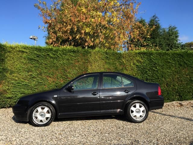 2003 Volkswagen Bora 1.9 TDI 4d image 4