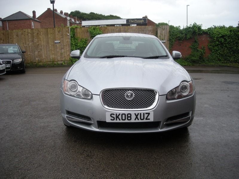 2008 Jaguar XF 2.7 4dr image 2