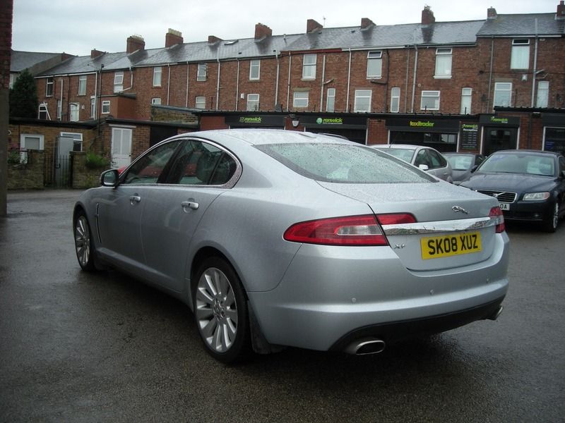 2008 Jaguar XF 2.7 4dr image 6